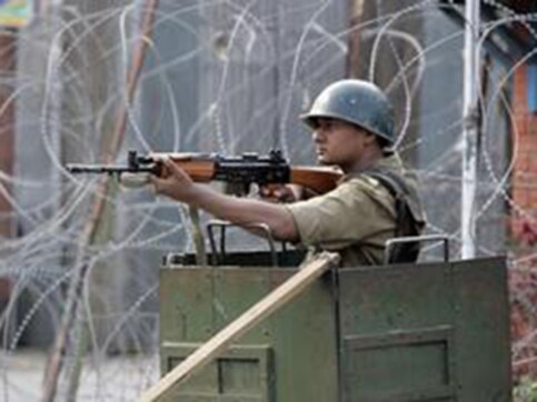 Grenade attacks on telecom installations rattle Srinagar, police suspect Hizbul splinter group Grenade attacks on telecom installations rattle Srinagar, police suspect Hizbul splinter group