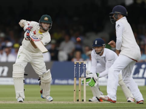 Ashes: Chris Rogers laments Australia's lack of fight against England's swing Ashes: Chris Rogers laments Australia's lack of fight against England's swing