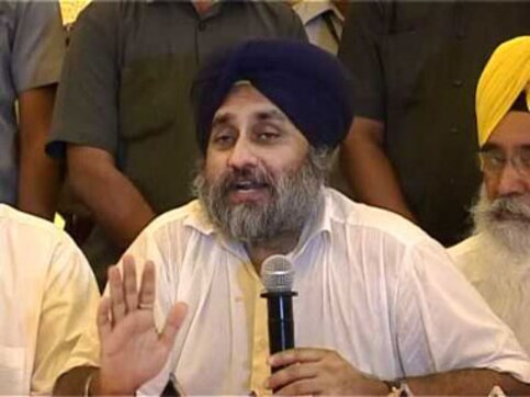 Orbit again? Congress claims Punjab motorist was run over by Badal-owned bus Orbit again? Congress claims Punjab motorist was run over by Badal-owned bus