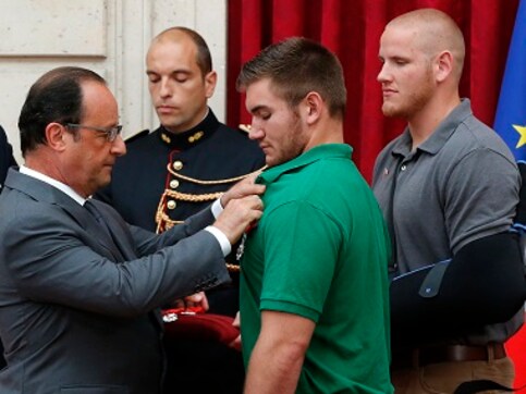 France investigators question apprehended Moroccan train gunman France investigators question apprehended Moroccan train gunman