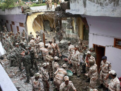 Punjab CM condoles deaths in Himachal landslide, announces Rs 1 lakh for family of deceased Punjab CM condoles deaths in Himachal landslide, announces Rs 1 lakh for family of deceased