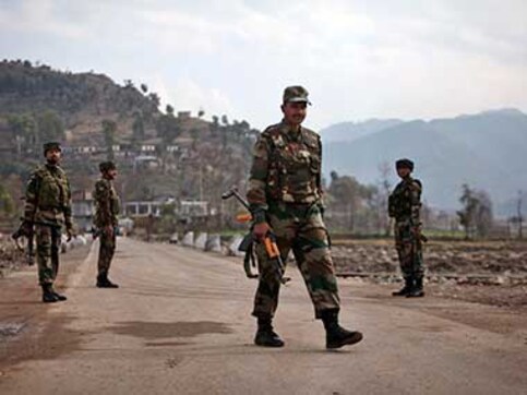 Pakistan shelling kills three, injures 17 in Jammu and Kashmir Pakistan shelling kills three, injures 17 in Jammu and Kashmir