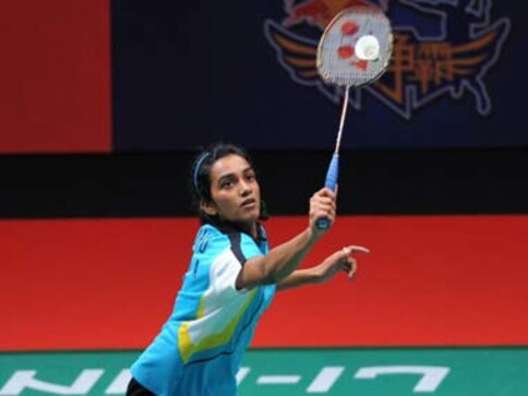 Badminton Worlds: Sindhu stuns Olympic champ; Saina, Jwala-Ashwini advance Badminton Worlds: Sindhu stuns Olympic champ; Saina, Jwala-Ashwini advance