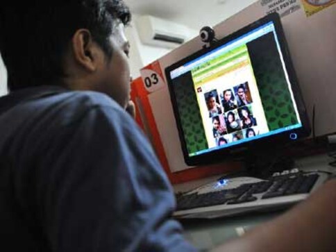 'We don’t want to do moral policing': Modi govt's bizarre doublespeak on the porn ban 'We don’t want to do moral policing': Modi govt's bizarre doublespeak on the porn ban