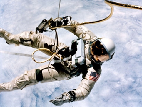 Space travel may reduce astronauts' exercise capacity due to change in cardiovascular function Space travel may reduce astronauts' exercise capacity due to change in cardiovascular function