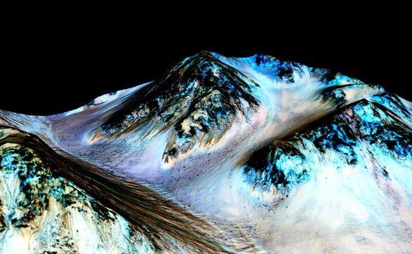 Water on Mars? Here’s why Nasa believes there can be signs of life on the red planet Water on Mars? Here’s why Nasa believes there can be signs of life on the red planet