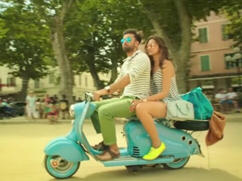Tamasha trailer: Deepika Padukone, Ranbir Kapoor's crackling chemistry is back with a bang Tamasha trailer: Deepika Padukone, Ranbir Kapoor's crackling chemistry is back with a bang