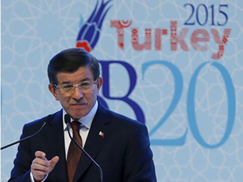 Turkey PM criticizes EU policy on refugees, terms continent 'Christian fortress' Turkey PM criticizes EU policy on refugees, terms continent 'Christian fortress'