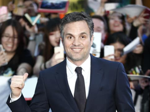 Mark Ruffalo reveals Iron Man star Robert Downey Jr convinced him to play Hulk in The Avengers Mark Ruffalo reveals Iron Man star Robert Downey Jr convinced him to play Hulk in The Avengers