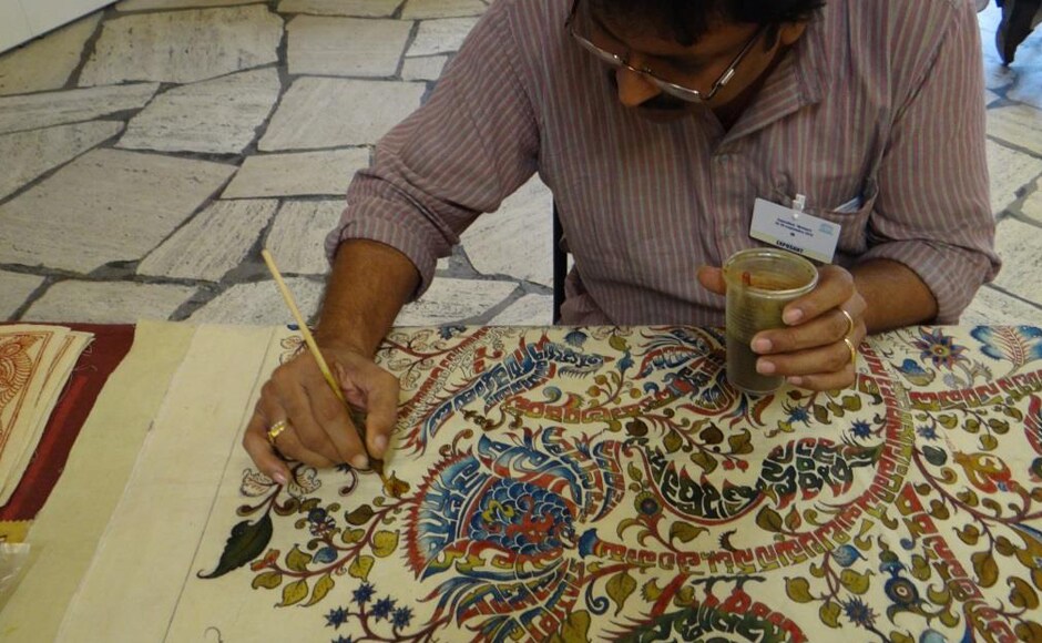 Detailing on bedsheets Detailing on bedsheets