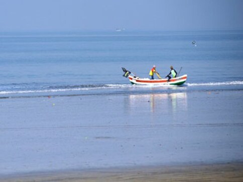 Indian fisherman injured in firing by Pakistan Maritime Security Agency