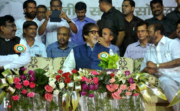 Amitabh Bachchan announced Maharashtra's Tiger Ambassador, spots real Tiger in Mumbai Amitabh Bachchan announced Maharashtra's Tiger Ambassador, spots real Tiger in Mumbai