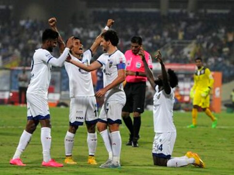 ISL 2015: Chennaiyin FC resurgence continues as Mumbai City FC seem stuck in last season's woes ISL 2015: Chennaiyin FC resurgence continues as Mumbai City FC seem stuck in last season's woes