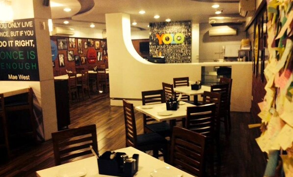 Eat like a king in Delhi's North Campus at these top 5 budget restaurants Eat like a king in Delhi's North Campus at these top 5 budget restaurants