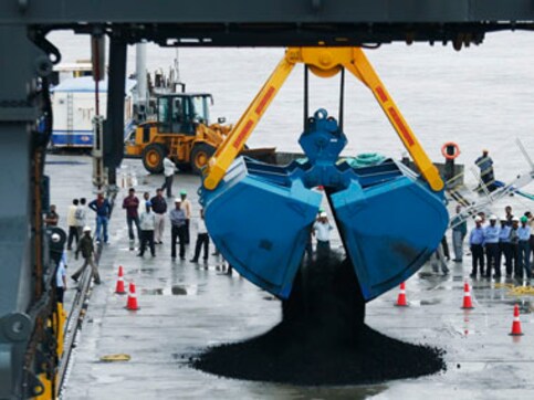 Adani Ports Q4 net profit falls 74% to Rs 340.41 cr; total income marginally declines to Rs 3,360 cr Adani Ports Q4 net profit falls 74% to Rs 340.41 cr; total income marginally declines to Rs 3,360 cr