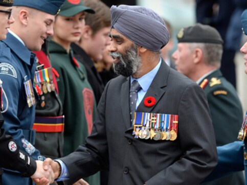 Canada's Sikh defence minister racially abused by soldier Canada's Sikh defence minister racially abused by soldier