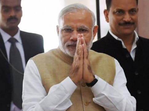 Modi walks the extra mile to mend fences with Congress; invokes Nehru, past prime ministers Modi walks the extra mile to mend fences with Congress; invokes Nehru, past prime ministers