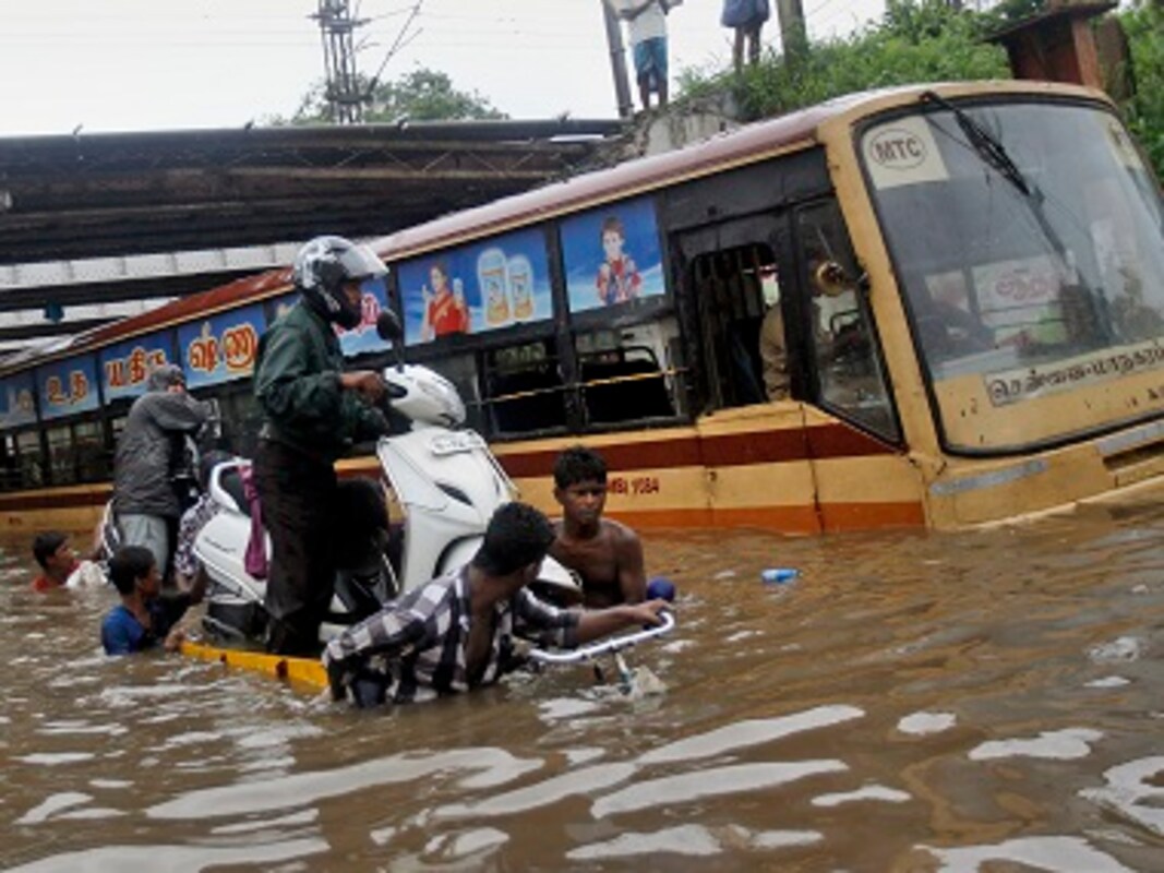 Chennai underwater: Airport shut, railways inundated as Met predicts more  rains-India News , Firstpost