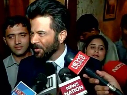 Don't support protest, cases of intolerance under Cong govt too: Anil Kapoor on #AwardWapsi Don't support protest, cases of intolerance under Cong govt too: Anil Kapoor on #AwardWapsi