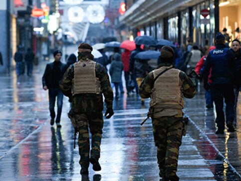 Belgium might extend lockdown as police step up search for Paris attackers Belgium might extend lockdown as police step up search for Paris attackers