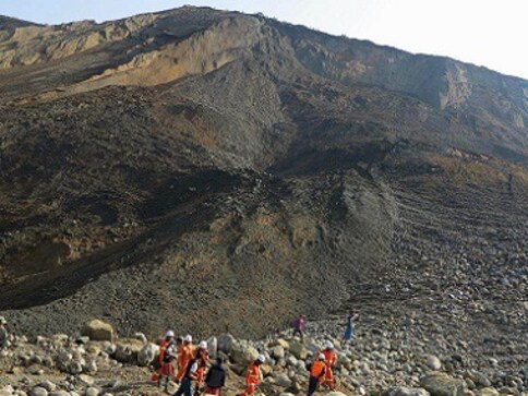12 dead, 50 others injured in jade mining landslide in Myanmar 12 dead, 50 others injured in jade mining landslide in Myanmar