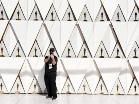 Oscars 2016 as it happened: 'Spotlight' wins Best Film; Leonardo DiCaprio finally wins Best Actor Oscars 2016 as it happened: 'Spotlight' wins Best Film; Leonardo DiCaprio finally wins Best Actor