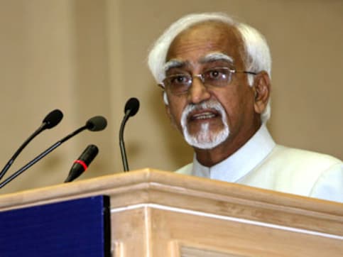 BJP criticises Hamid Ansari for comments on Muslims, says 'petty remark' not expected from him BJP criticises Hamid Ansari for comments on Muslims, says 'petty remark' not expected from him