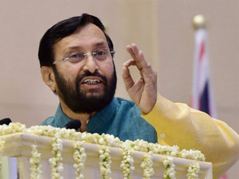 On International Forest Day, Javadekar urges people to plant trees and create 'oxygen bank' On International Forest Day, Javadekar urges people to plant trees and create 'oxygen bank'