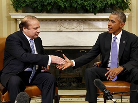 US stands with Pakistan after Lahore attack: Barack Obama tells Nawaz Sharif