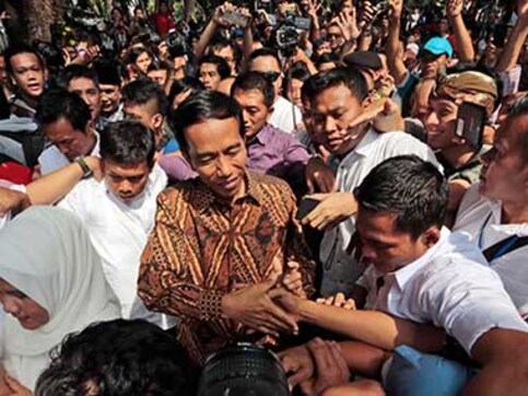 Indonesia president Joko Widodo tells police to shoot drug traffickers who resist arrest Indonesia president Joko Widodo tells police to shoot drug traffickers who resist arrest