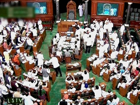 Lok Sabha passes Sikh Gurudwaras Bill to bar Sahejdhari Sikhs from voting Lok Sabha passes Sikh Gurudwaras Bill to bar Sahejdhari Sikhs from voting