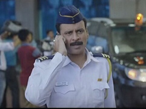 The first time I went to a discotheque, it was with Shah Rukh Khan: Manoj Bajpayee The first time I went to a discotheque, it was with Shah Rukh Khan: Manoj Bajpayee