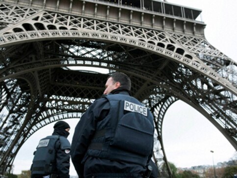 Paris attacks: Salah Abdeslam had documents on German nuclear research centre, claims media report Paris attacks: Salah Abdeslam had documents on German nuclear research centre, claims media report