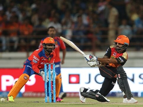 IPL 2016: Sunrisers win every single battle, maul Gujarat Lions in their own den IPL 2016: Sunrisers win every single battle, maul Gujarat Lions in their own den