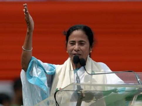 West Bengal polls: People not being able to cast votes, claims Mamata Banerjee West Bengal polls: People not being able to cast votes, claims Mamata Banerjee