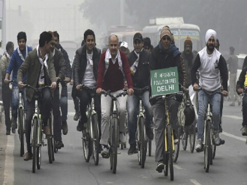Ride bicycles, curb pollution: Activists urge Delhi residents Ride bicycles, curb pollution: Activists urge Delhi residents