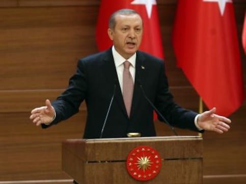 Erdogan loyalist Binali Yildirim named new Turkey PM Erdogan loyalist Binali Yildirim named new Turkey PM