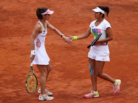 French Open 2016: Top seeds Sania Mirza-Martina Hingis storm into third round French Open 2016: Top seeds Sania Mirza-Martina Hingis storm into third round