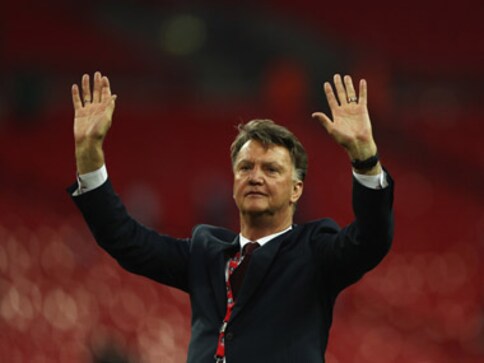 Manchester United sack Louis van Gaal, Jose Mourinho waits in the wings Manchester United sack Louis van Gaal, Jose Mourinho waits in the wings