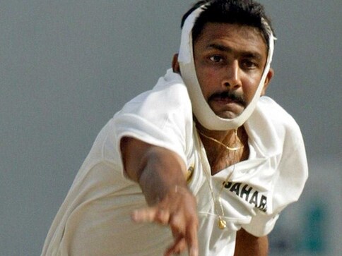 No pain, no gain: Kohli, Tendulkar, Kumble and others who played through injury No pain, no gain: Kohli, Tendulkar, Kumble and others who played through injury