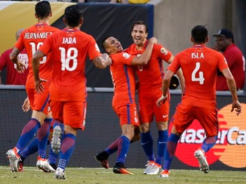 Copa America: Unstoppable Chile overcome pounding rain, Colombia; set up final clash with Argentina Copa America: Unstoppable Chile overcome pounding rain, Colombia; set up final clash with Argentina