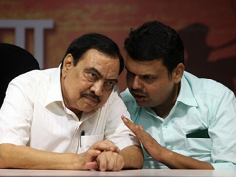 Devendra Fadnavis puts on hold transfers effected by Eknath Khadse