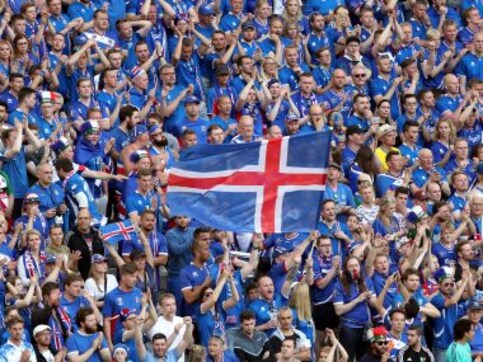 Hugs over Hooliganism: Peaceful Iceland fans happy to spread love at Euro 2016 Hugs over Hooliganism: Peaceful Iceland fans happy to spread love at Euro 2016