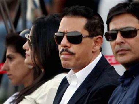 Robert Vadra appears before Enforcement Directorate after skipping summons on 31 May; authorities record statement Robert Vadra appears before Enforcement Directorate after skipping summons on 31 May; authorities record statement