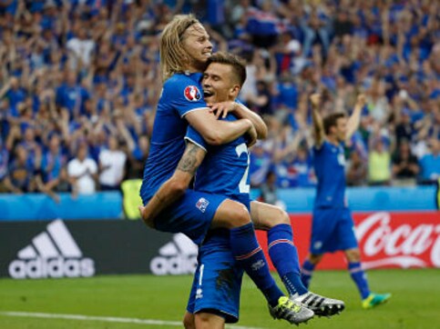 Euro 2016: Iceland score late winner to send Austria home, set up last-16 clash with England Euro 2016: Iceland score late winner to send Austria home, set up last-16 clash with England