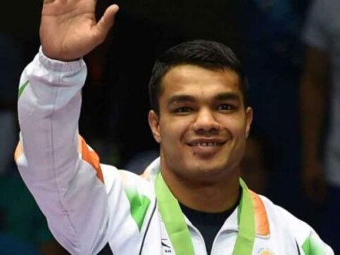 Vikas Krishan wins AIBA Pro bout, bags extra Olympic shot Vikas Krishan wins AIBA Pro bout, bags extra Olympic shot