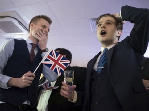 Rethink time? Britons battle with the immediate consequences of Brexit Rethink time? Britons battle with the immediate consequences of Brexit