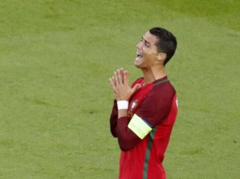 Euro 2016: Ronaldo misses penalty as Portugal succumb to draw against Austria Euro 2016: Ronaldo misses penalty as Portugal succumb to draw against Austria