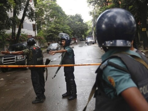 US, India discuss security issues after terror strikes in Bangladesh US, India discuss security issues after terror strikes in Bangladesh
