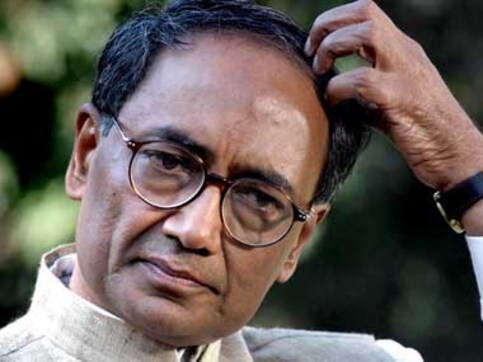 Article 370 scrapped: Digvijaya Singh claims Narendra Modi dumped Vajpayee's 'Kashmiriyat, insaniyat, jamhuriyat' policy Article 370 scrapped: Digvijaya Singh claims Narendra Modi dumped Vajpayee's 'Kashmiriyat, insaniyat, jamhuriyat' policy